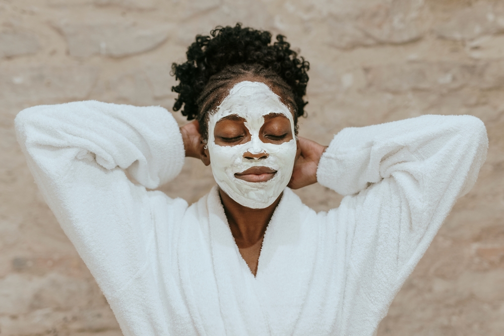 woman relaxing with face mask at spa in Cashiers NC